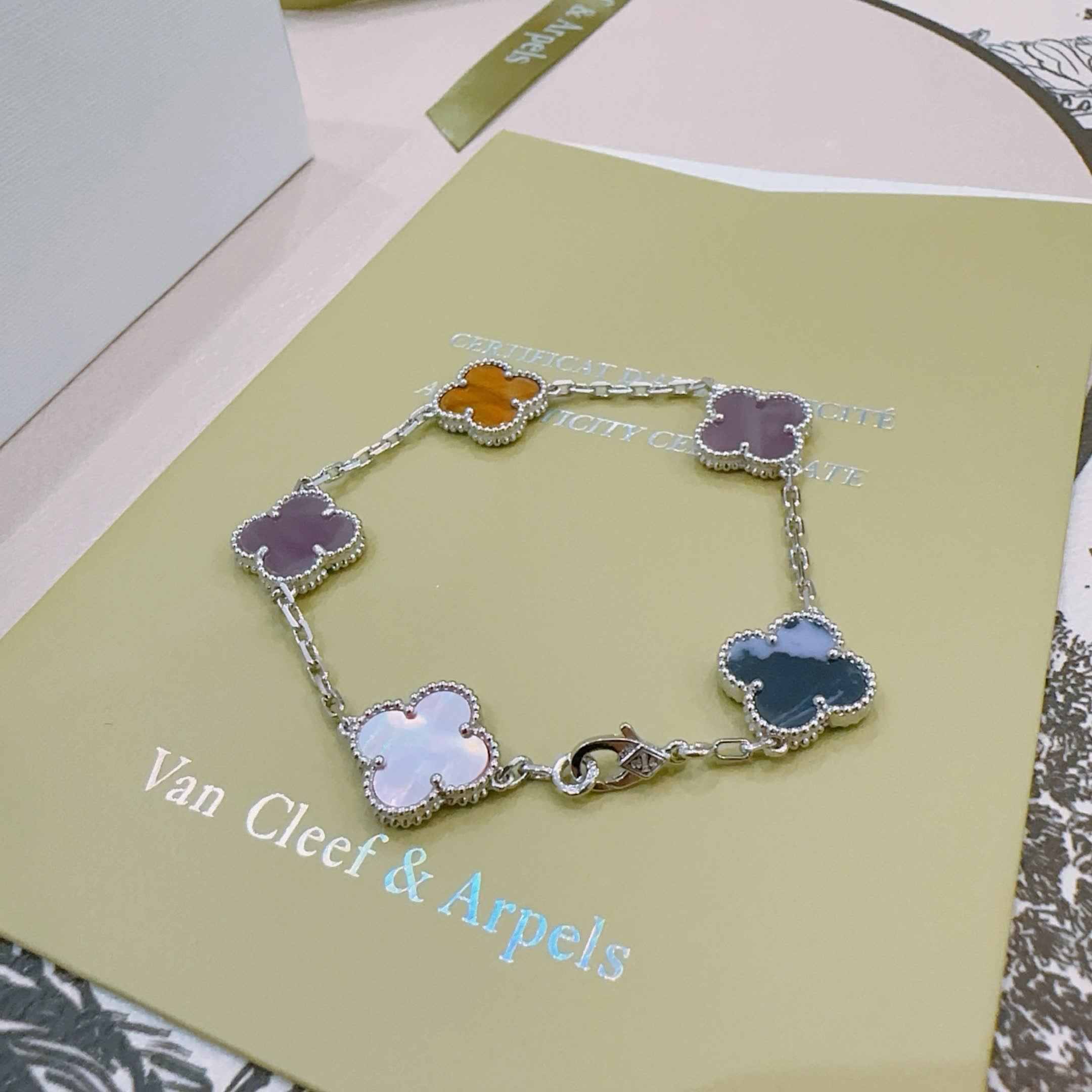 Van Cleef & Arpels Alhambra Bracelet
